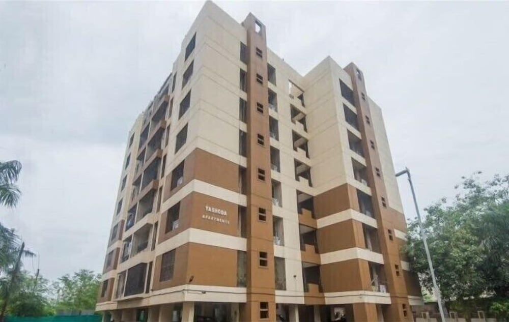 undefined United Corporate Home Thane 2