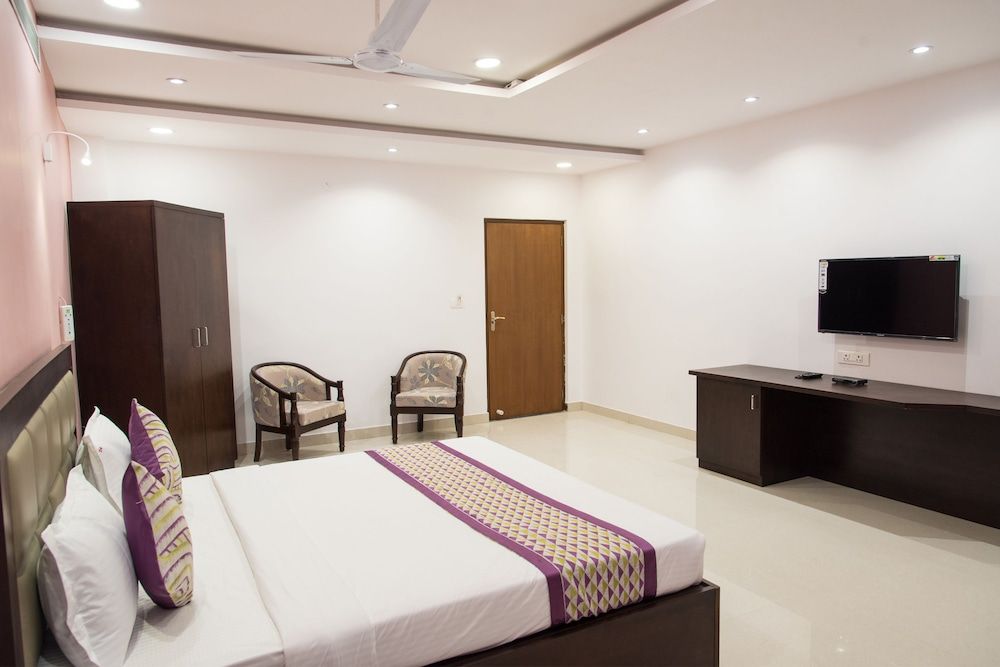 undefined OYO 10147 Hotel Icon 5