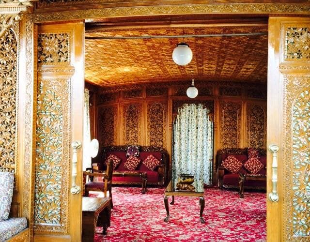 undefined Monarch Houseboat 8