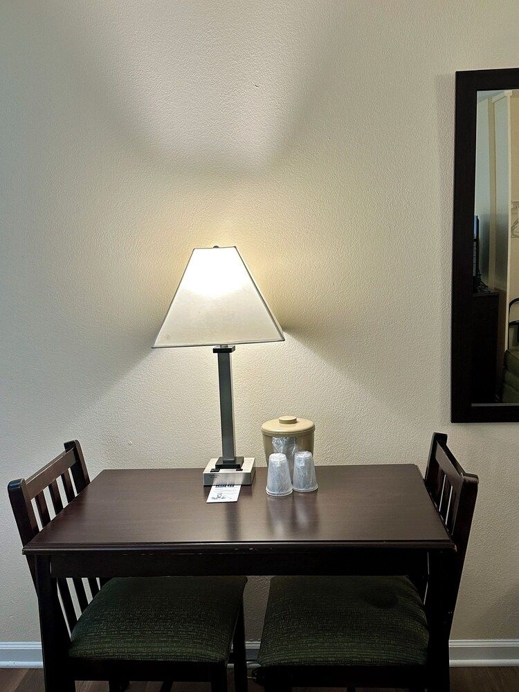 Sea Girt Lodge Standard Room, 2 Queen Beds 17