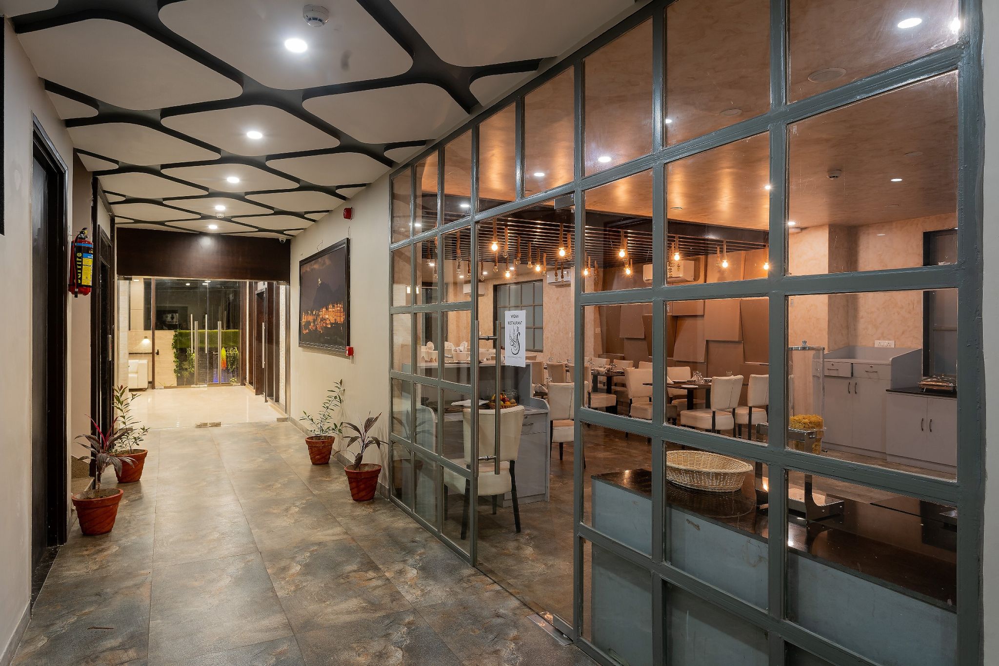 Food & Dining