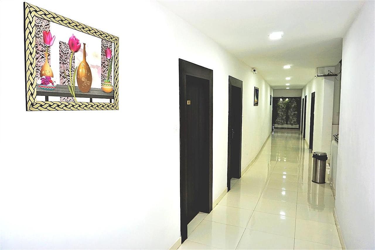 undefined Hotel Kochi Crown 4