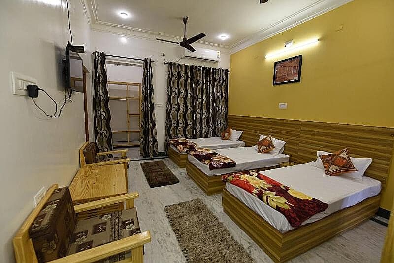 Balbir Niwas Guesthouse