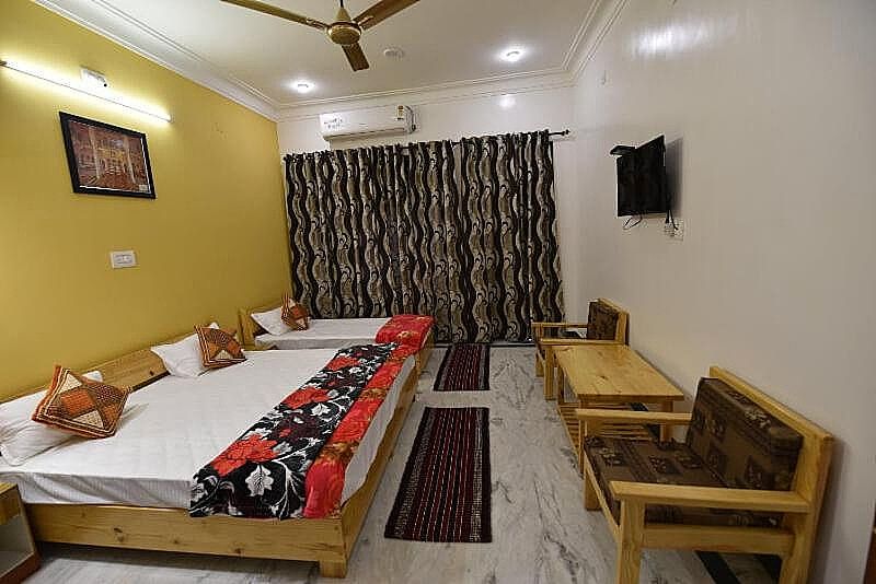 Balbir Niwas Guesthouse