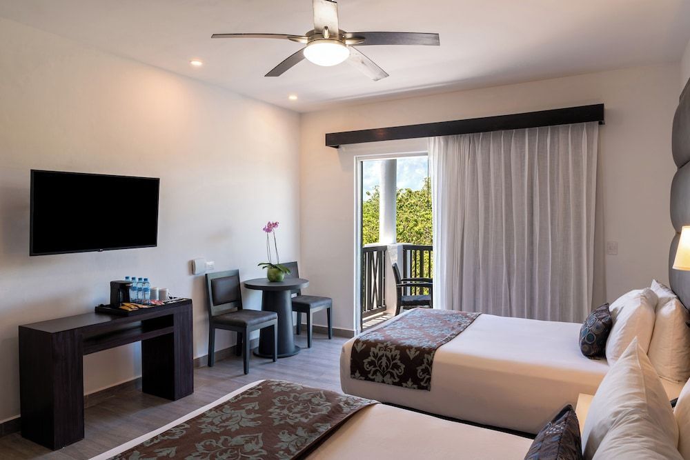 The Fives Beach Hotel - Á la Carte All Inclusive Deluxe Room