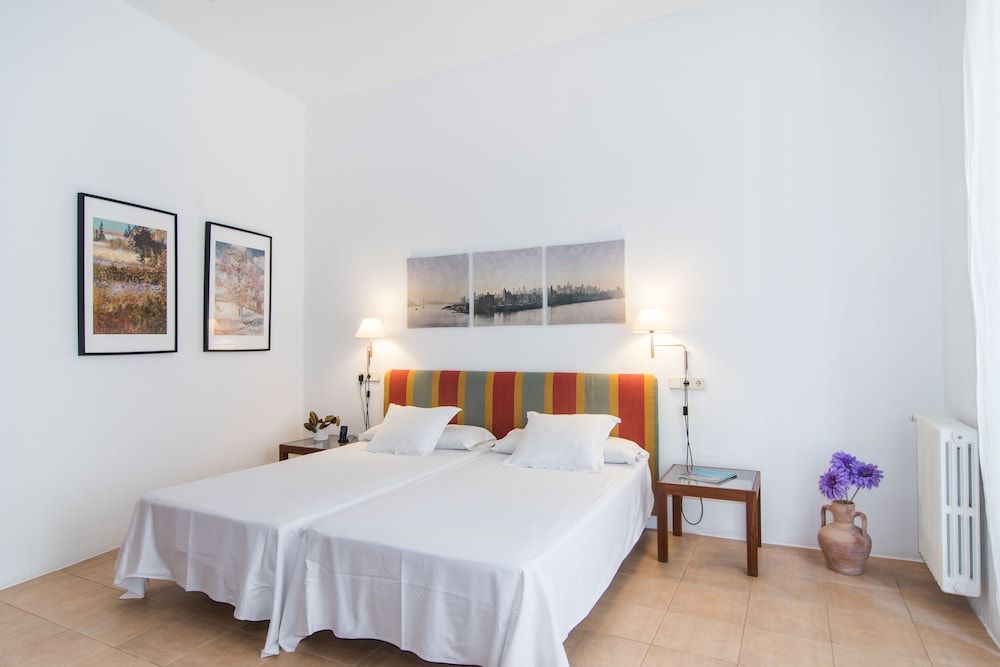 Hotel Can Moragues Junior Suite 7