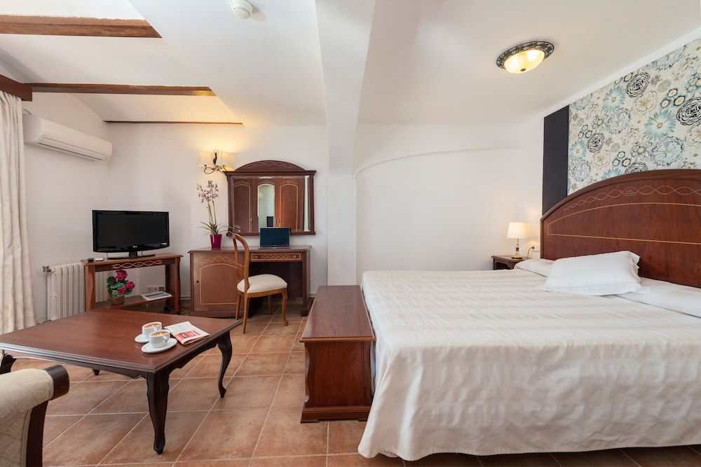 Standard Double Room Single Use, Annex Building (600 meters from Main Building)