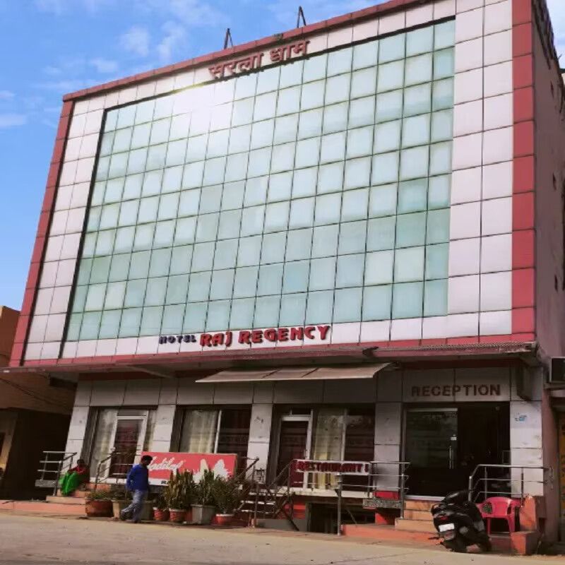 Hotel Raj Regency