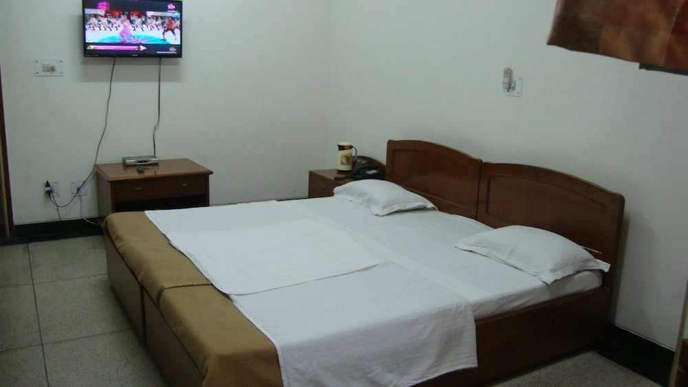 YMCA Greater Noida Programme centre Basic Double Room, 1 Double Bed, Accessible, Non Smoking 3