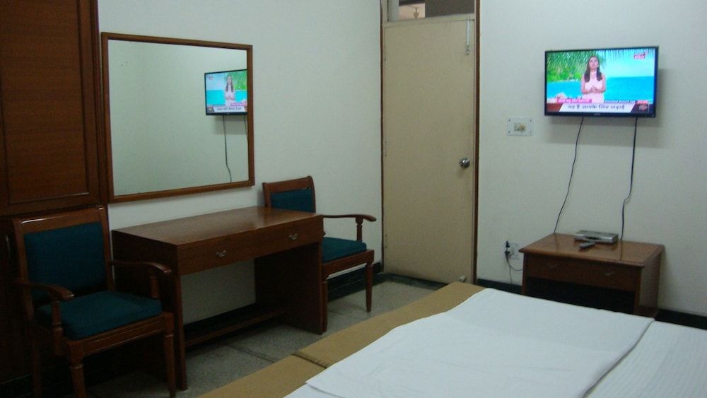 YMCA Greater Noida Programme centre Basic Double Room, 1 Double Bed, Accessible, Non Smoking 4