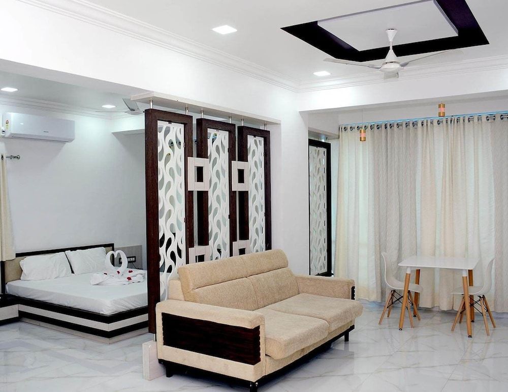 undefined SHREE HOTEL 4