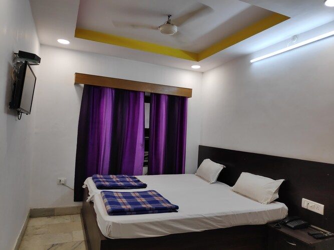 Hotel Aryan  Economic 3