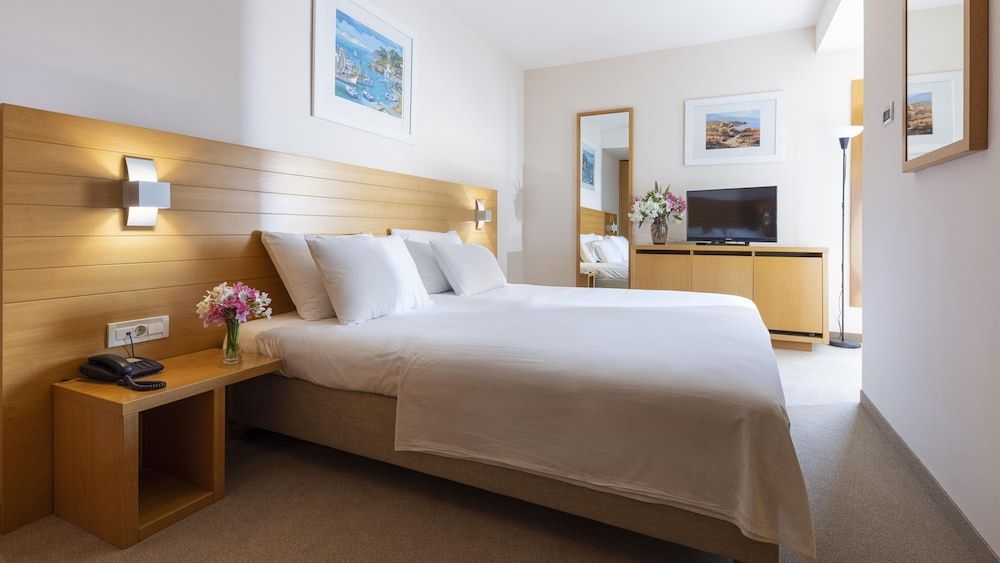 Family Room, 2 Bedrooms, Balcony, Sea View