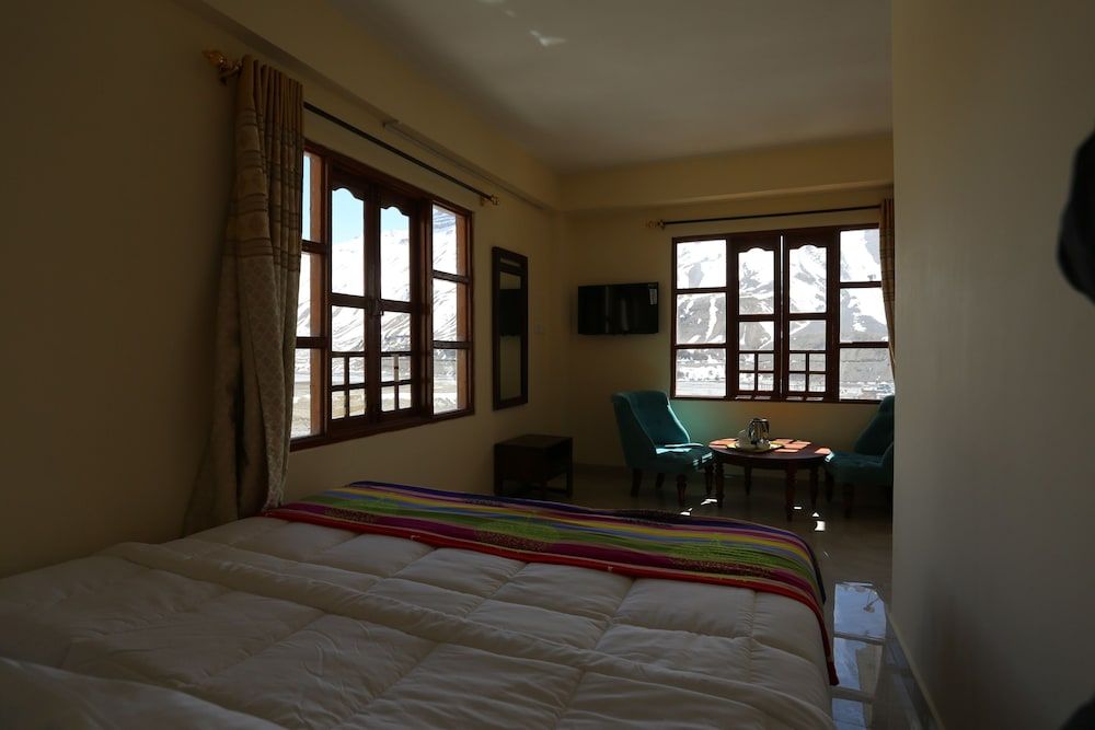 Spiti Heritage Superior Room, Mountain View 35