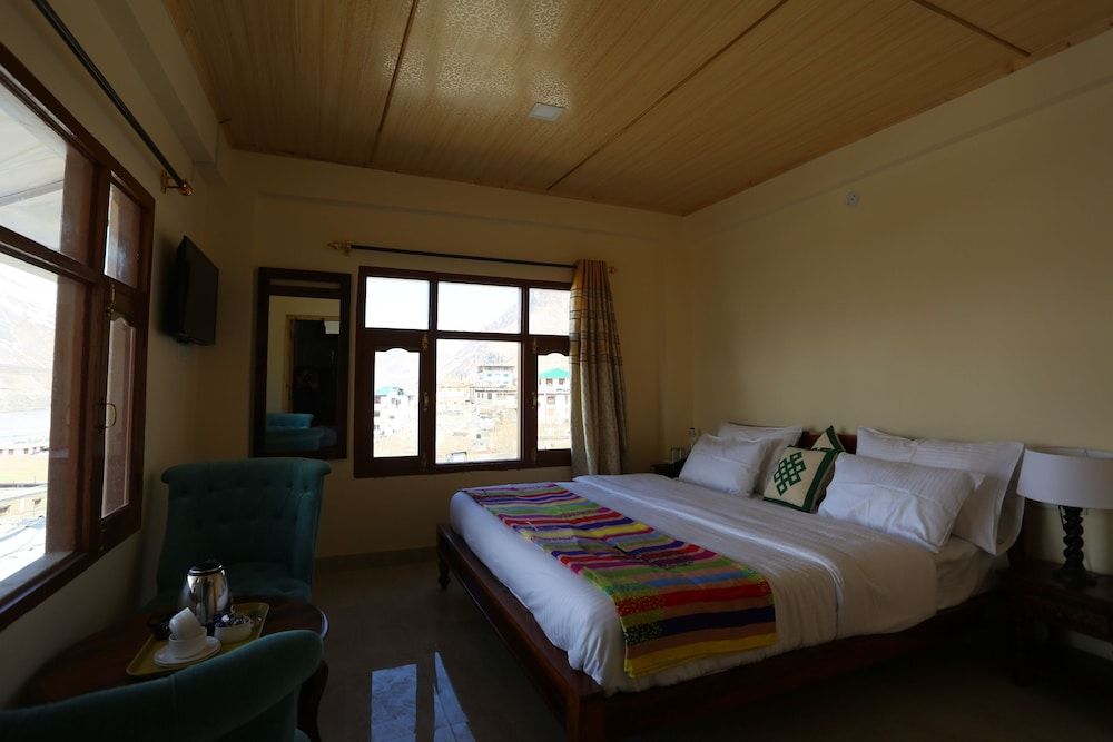 Spiti Heritage Superior Room, Mountain View 32