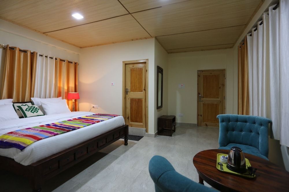 Spiti Heritage Superior Room, Mountain View 16