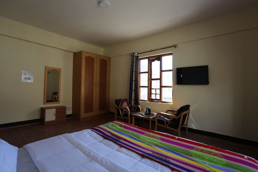 Spiti Heritage Deluxe Room, Mountain View 10