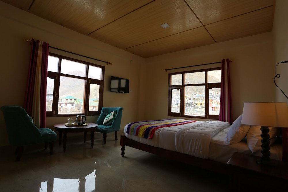 Spiti Heritage Superior Room, Mountain View 36