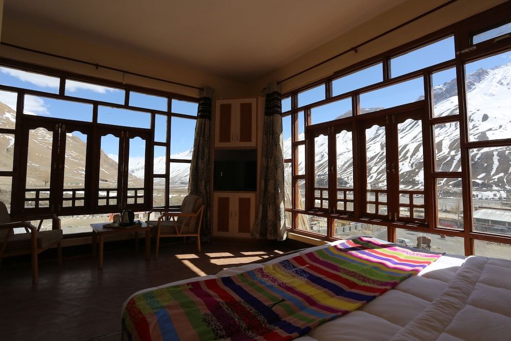 Spiti Heritage Deluxe Room, Mountain View 9