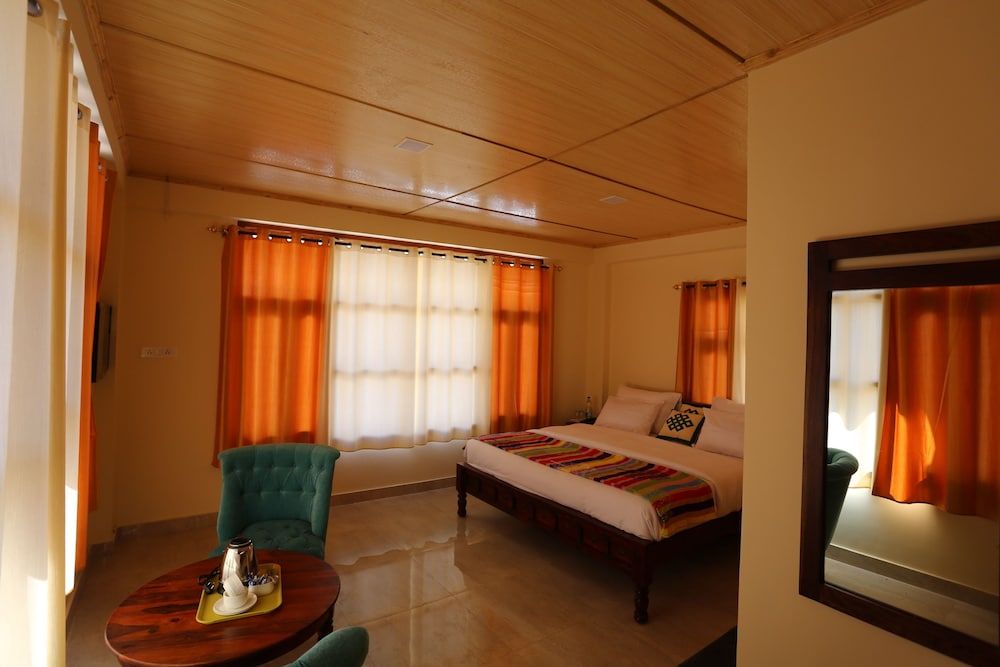 Spiti Heritage Superior Room, Mountain View 14