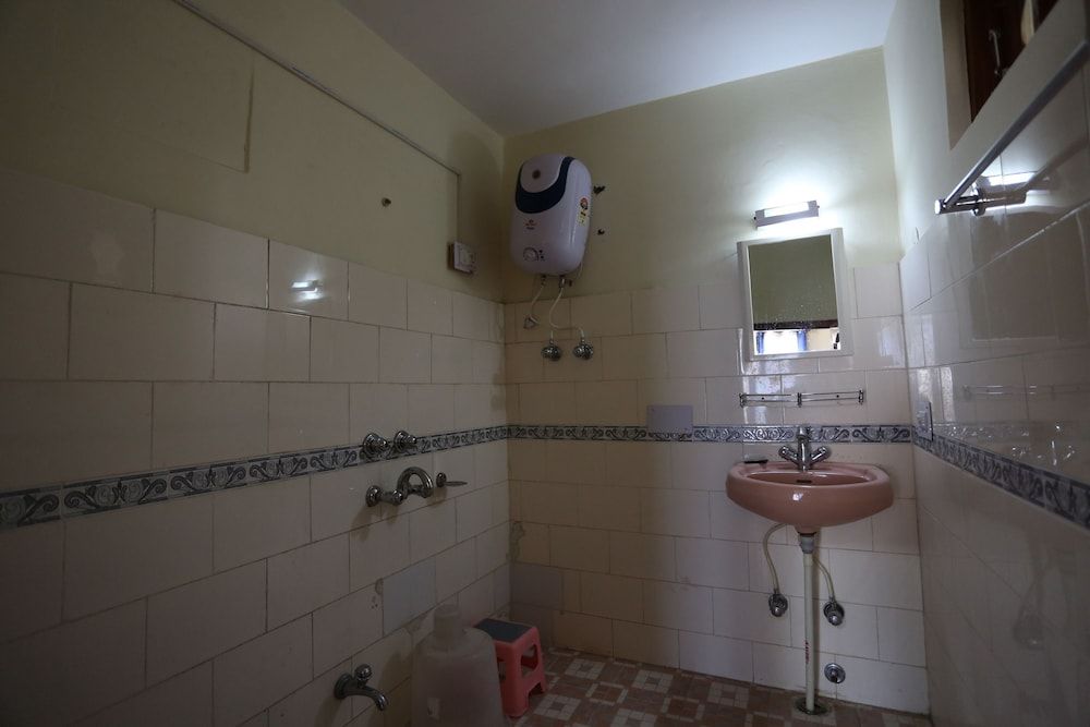 Spiti Heritage Deluxe Room, Mountain View 8