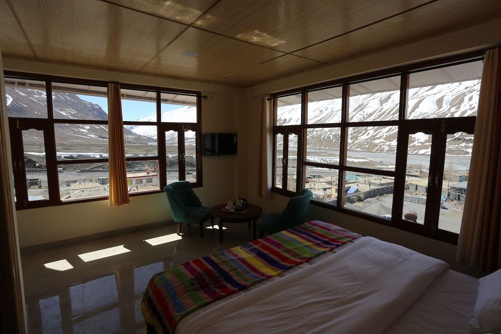 Spiti Heritage Superior Room, Mountain View 2
