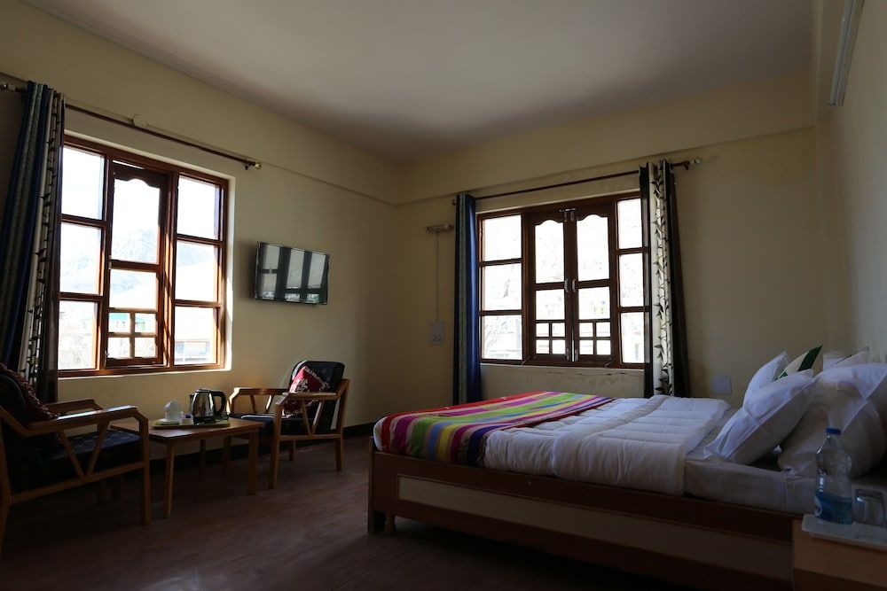 Spiti Heritage Deluxe Room, Mountain View 12
