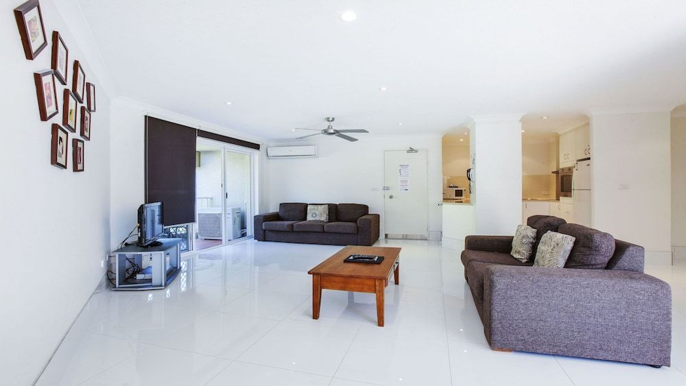 undefined Mari Court Resort 3