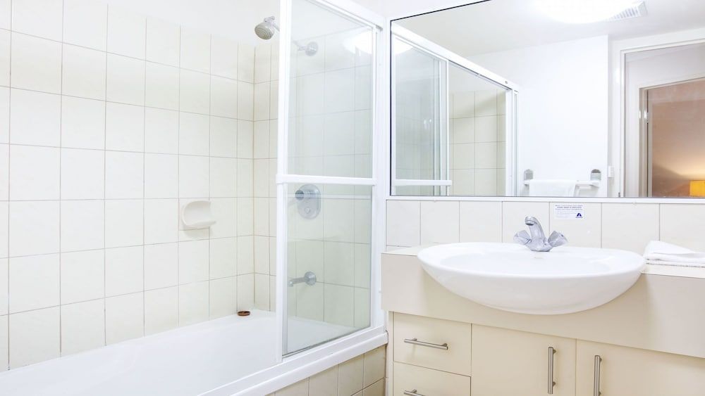 Mari Court Resort 2 Bedroom Standard Apartment 12