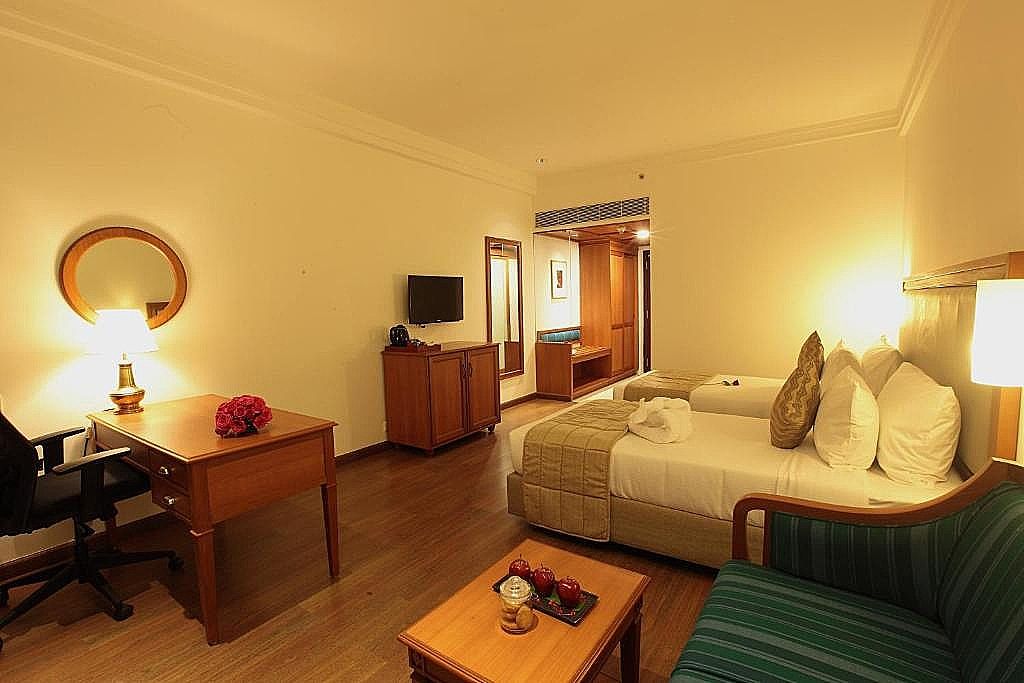 Monsoon Empress Kochi Monsoon Premium (Twin Bed)