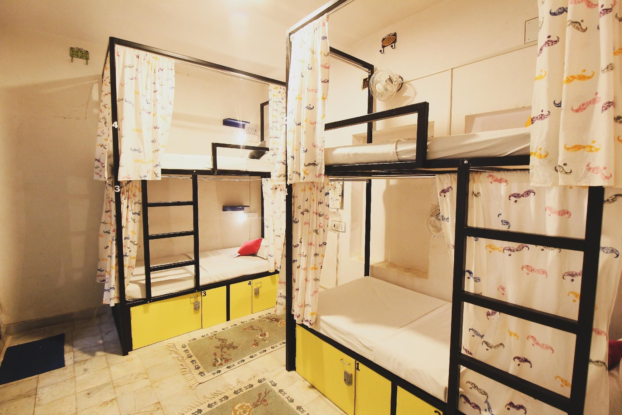 1 Person in 4-Bed Dormitory - Mixed