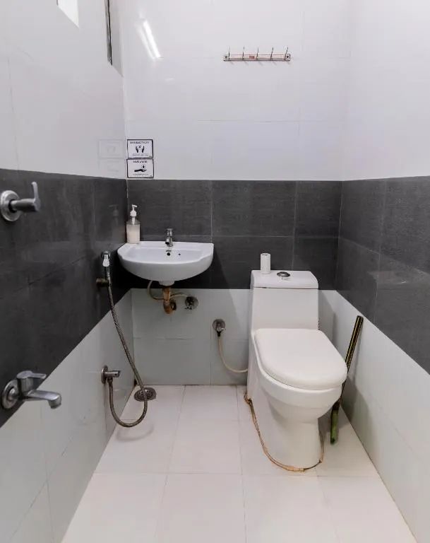 Bed in 4-Bed Female Non AC Dorm room