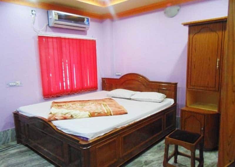 A/C Deluxe Room
