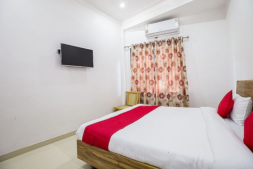 OYO 37341 Heritage High Double or Twin Room 2