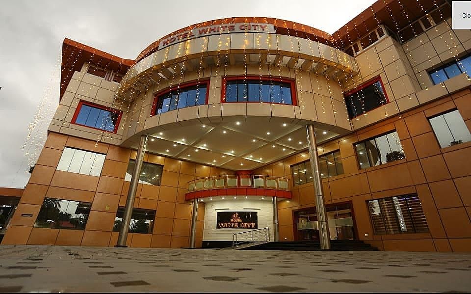 undefined Hotel White City 4