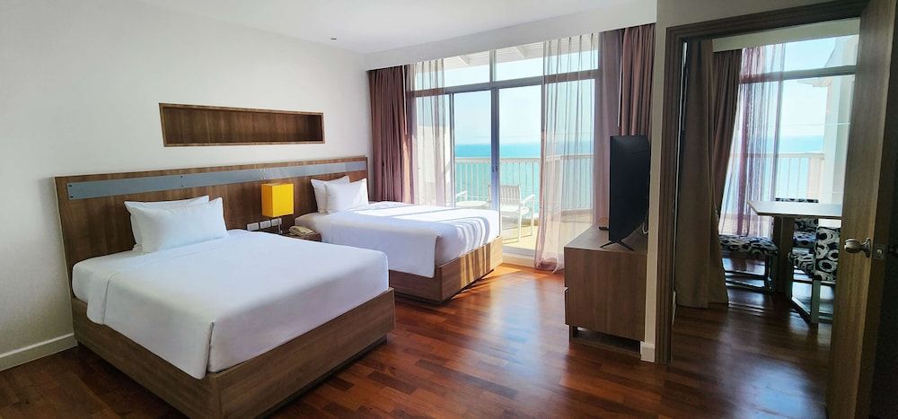 undefined Radisson Resort & Spa Hua Hin 3