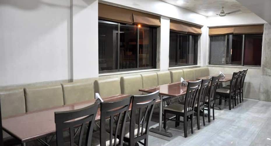 HOTEL ARYAA REGENCY