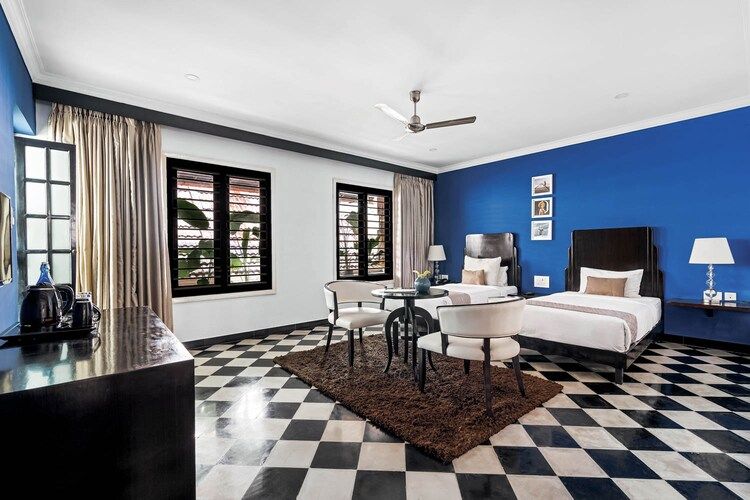 Club Room