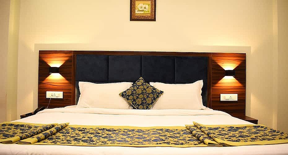 Bikers Room with 04 Single Bed