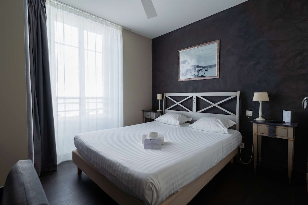 Classic Room, 1 Double Bed, Non Smoking, City View