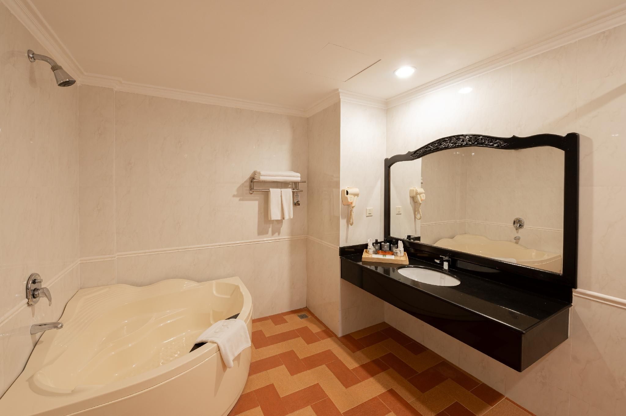 Grand Suite Room