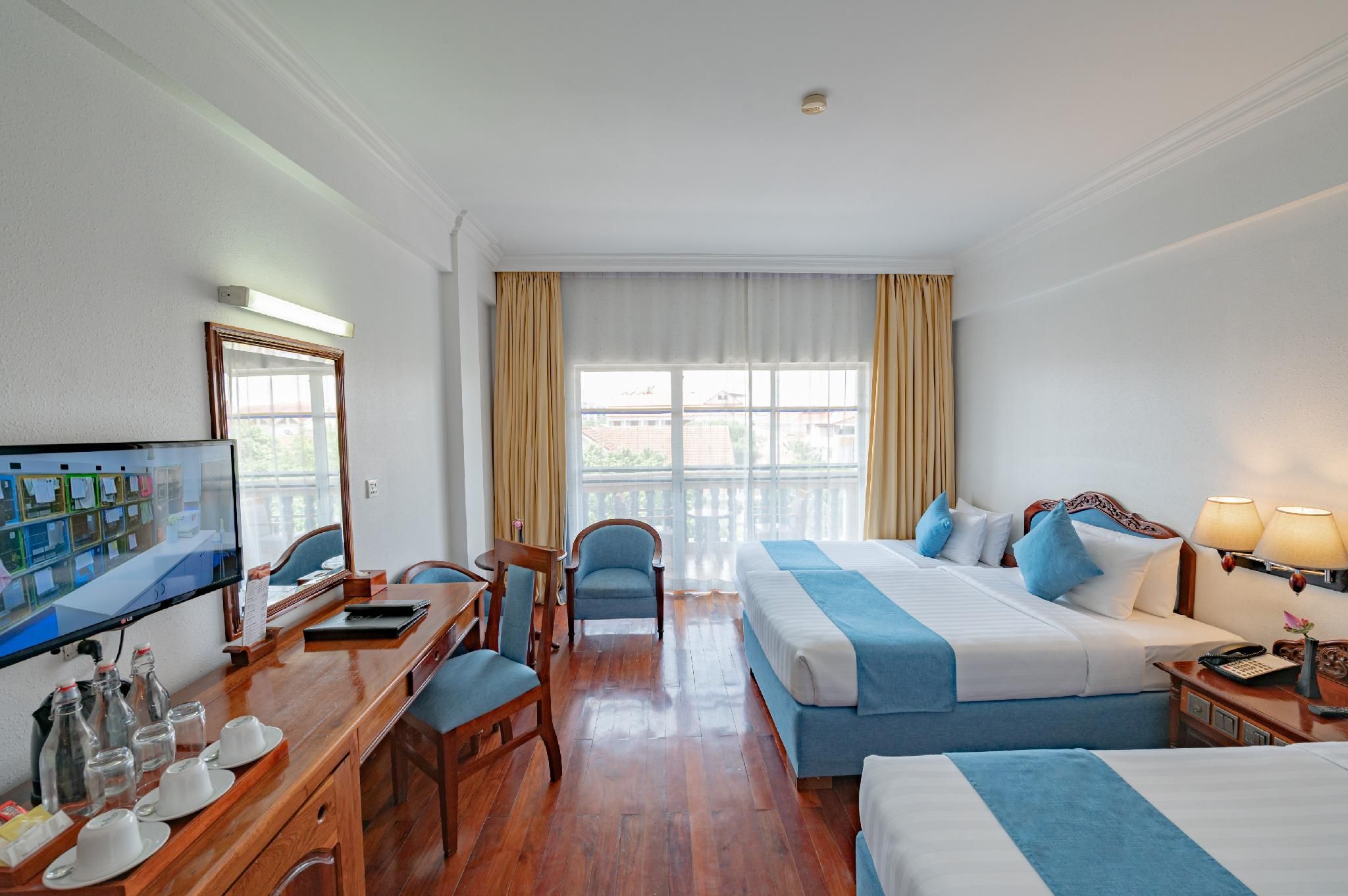 Superior Triple Room
