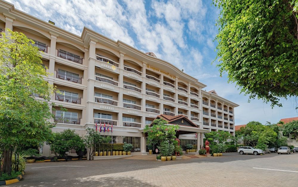 undefined Hotel Somadevi Angkor Resort & Spa 2