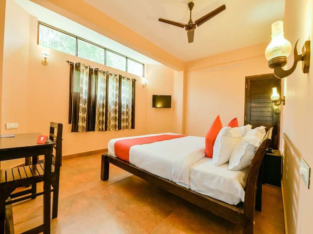 OYO 13415 Cherai Village Home Stay Double or Twin Room 6