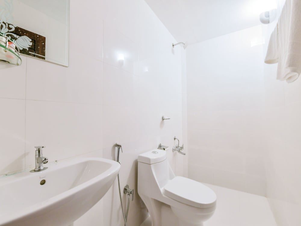 OYO 13415 Cherai Village Home Stay Double or Twin Room 13