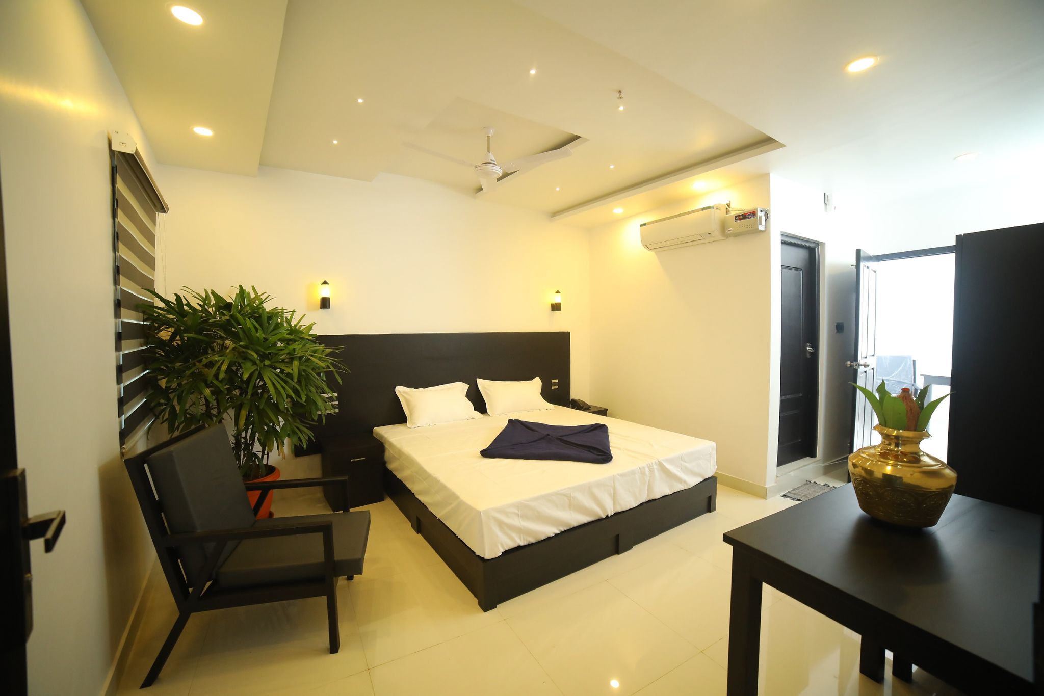 Sooryavamshi Residency Executive A/C Room