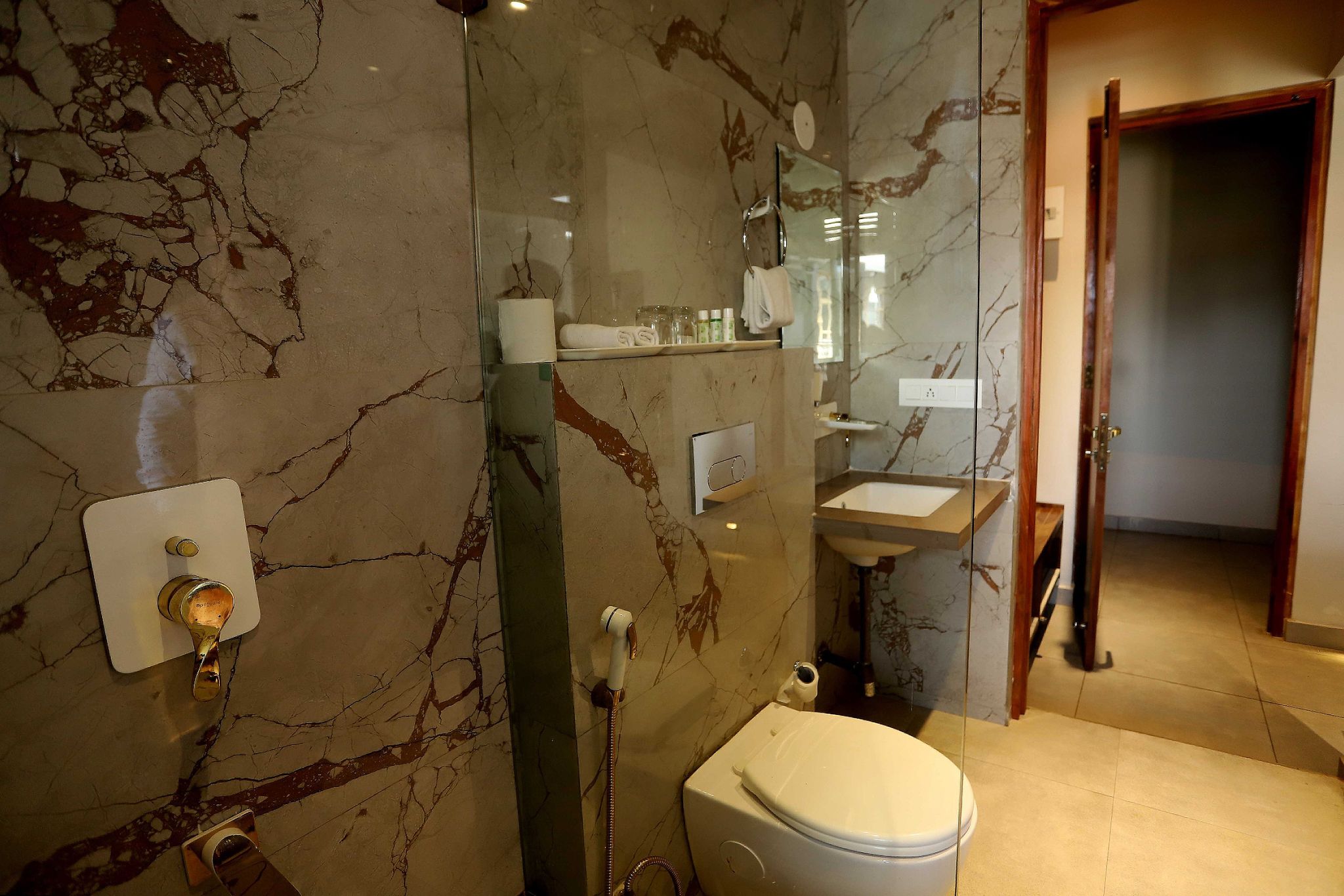 The Artist House Deluxe Room 8