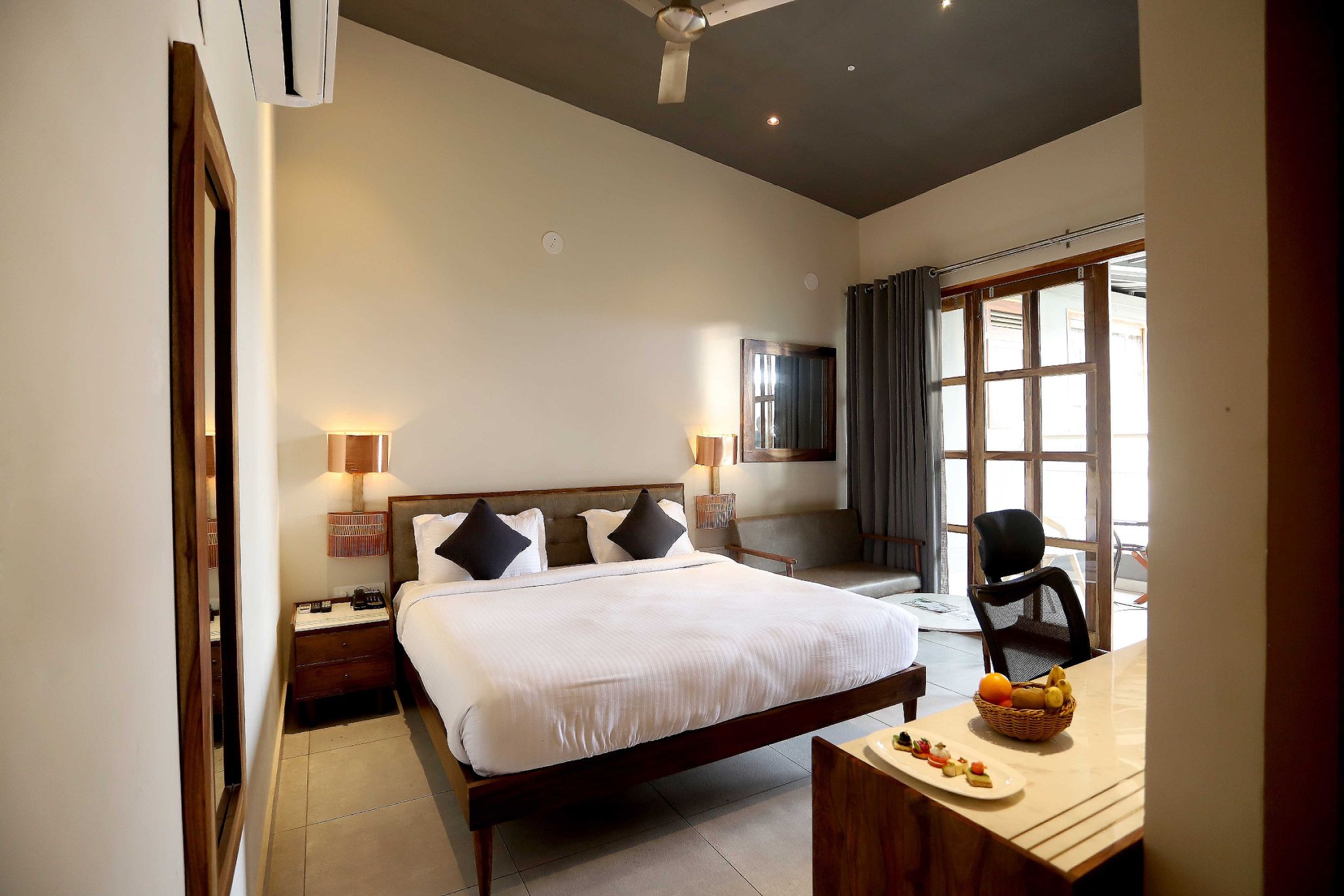 Suite Room