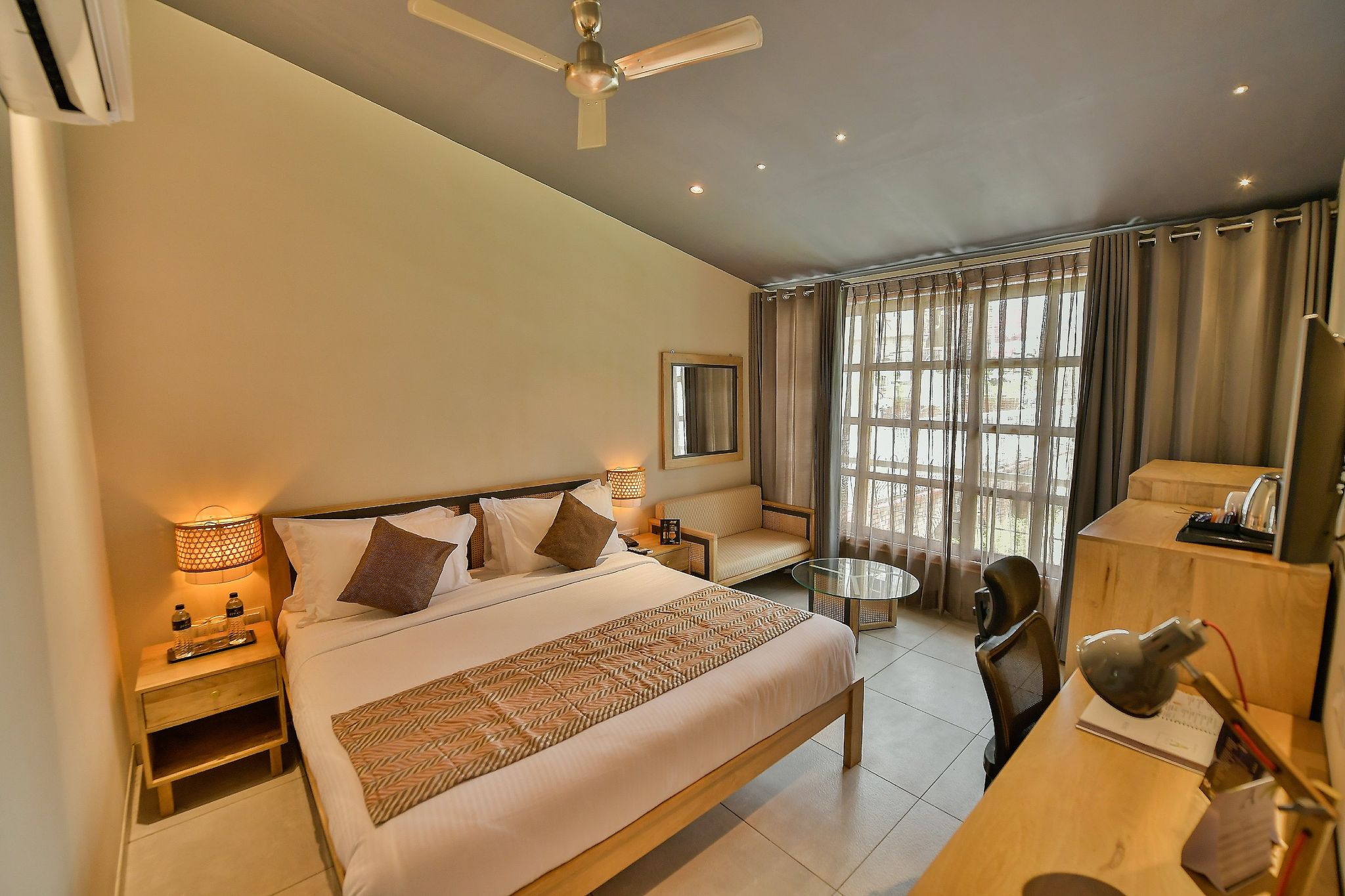 Deluxe Double Room with Balcony