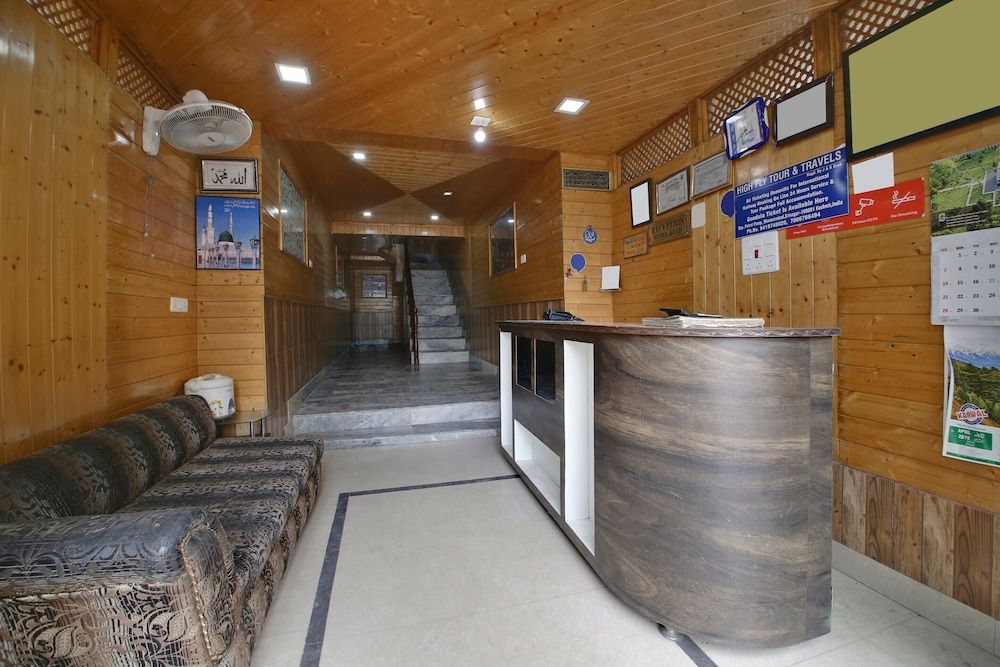 undefined Hotel O Azad 2